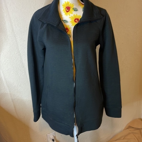 LL Bean ~Zip Front Outdoor Utility Jacket - Picture 3 of 10